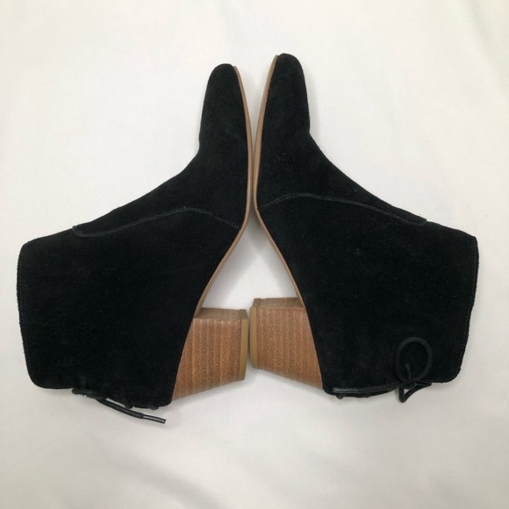 Isaac Mizrahi Charles Black Suede Back Lace Ankle Booties Block Heel Womens 6M - Picture 5 of 10